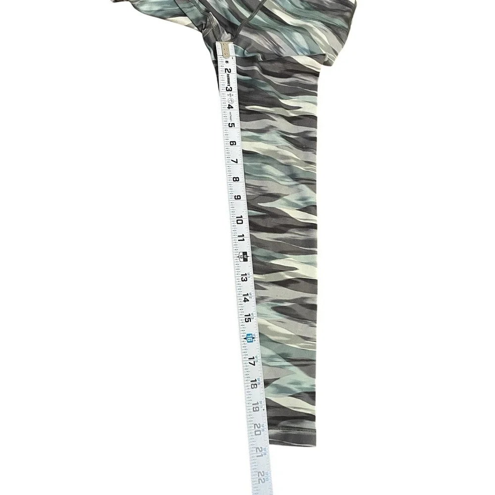 Athleta Girl High Rise Printed Chit Chat Tight XS 6 Green Camo Stripe Leggings